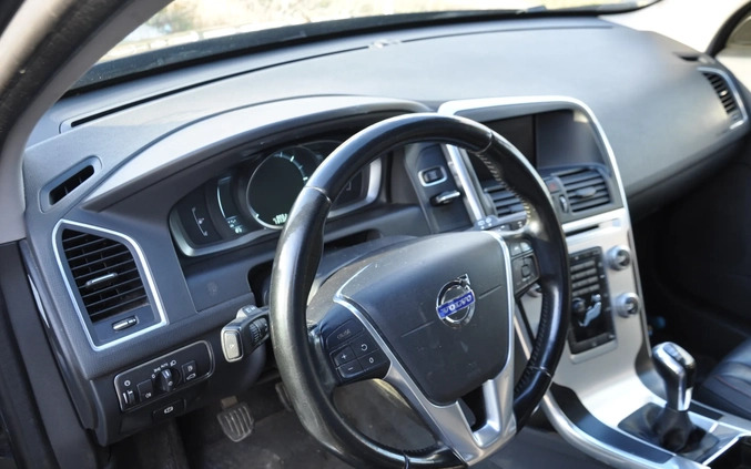 Volvo XC 60 cena 58999 przebieg: 195000, rok produkcji 2015 z Władysławowo małe 781
